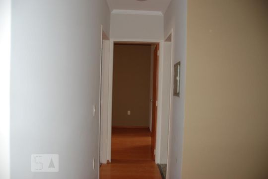 circulação de apartamento à venda com 2 quartos, 70m² em Centro, Campinas