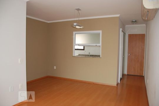 Apartamento à venda com 2 quartos, 70m² em Centro, Campinas