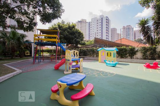 PLAYGROUND de apartamento para alugar com 3 quartos, 115m² em Brooklin Paulista, São Paulo
