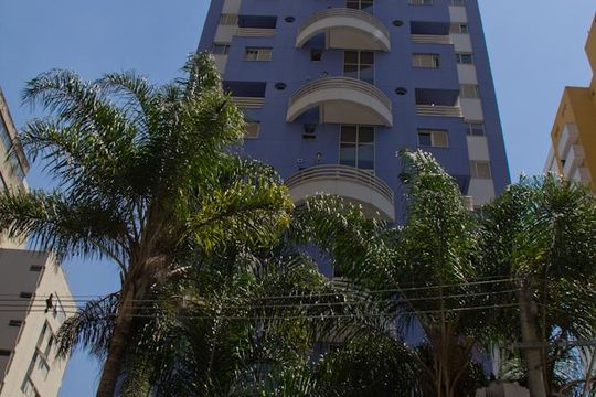 EDIFÍCIO de apartamento para alugar com 1 quarto, 40m² em Vila Uberabinha, São Paulo