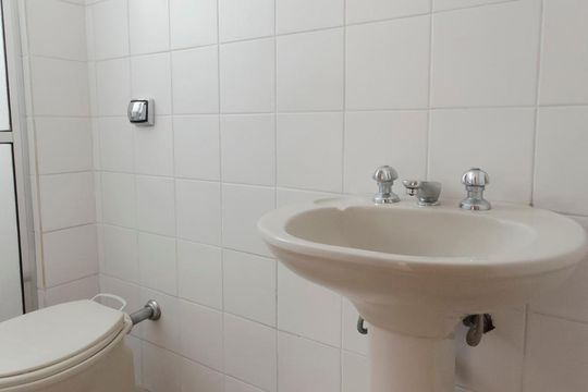 banheiro suite de apartamento para alugar com 2 quartos, 70m² em Perdizes, São Paulo