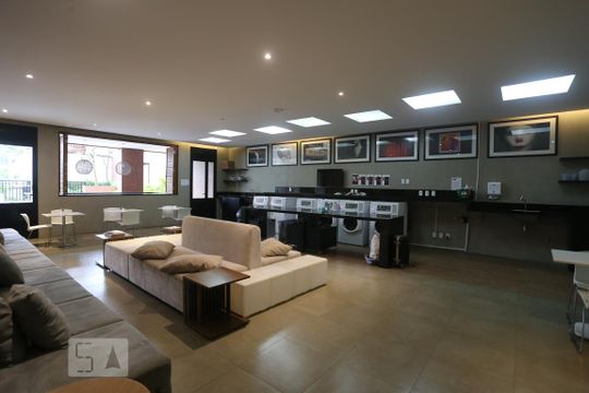Lavanderia de kitnet/studio para alugar com 1 quarto, 40m² em Bela Vista, São Paulo