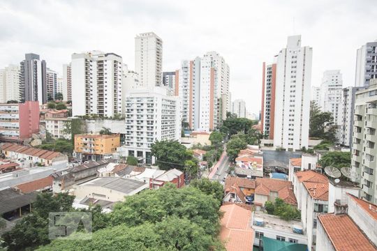 Vista da Sala de apartamento à venda com 1 quarto, 49m² em Pinheiros, São Paulo