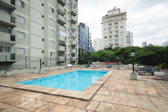 Piscina de apartamento à venda com 1 quarto, 49m² em Pinheiros, São Paulo