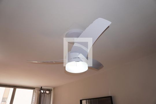 Sala de apartamento para alugar com 2 quartos, 82m² em Pinheiros, São Paulo