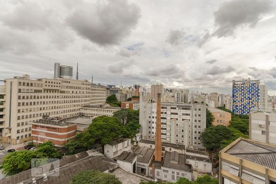 Vista quarto 01 de apartamento para alugar com 3 quartos, 129m² em Pinheiros, São Paulo