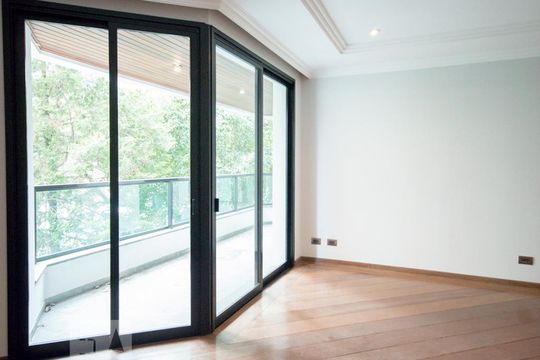 Sala de apartamento à venda com 4 quartos, 172m² em Moema, São Paulo