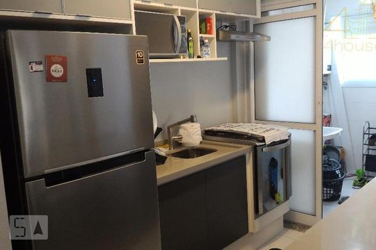 Apartamento à venda com 2 quartos, 76m² em Vila Olímpia, São Paulo