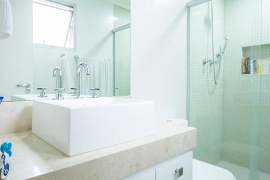 Wc de apartamento à venda com 3 quartos, 79m² em Indianópolis, São Paulo