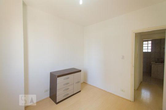 Quarto 2 de apartamento para alugar com 2 quartos, 62m² em Vila Deodoro, São Paulo