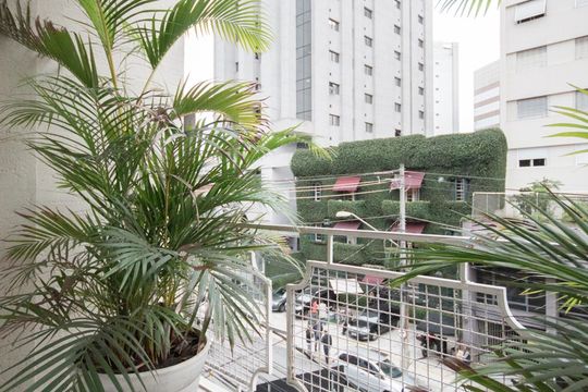 Sacada de apartamento para alugar com 2 quartos, 96m² em Itaim Bibi, São Paulo