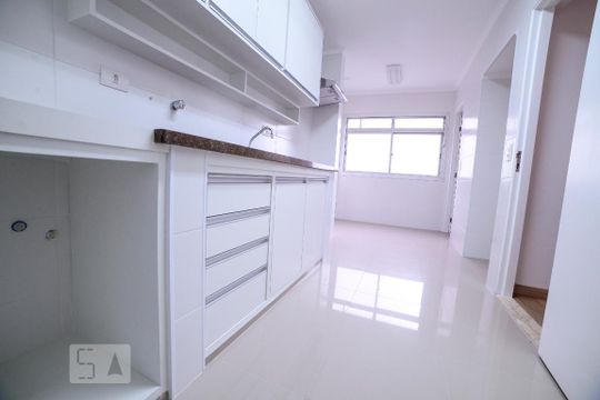 Cozinha de apartamento para alugar com 3 quartos, 92m² em Indianópolis, São Paulo