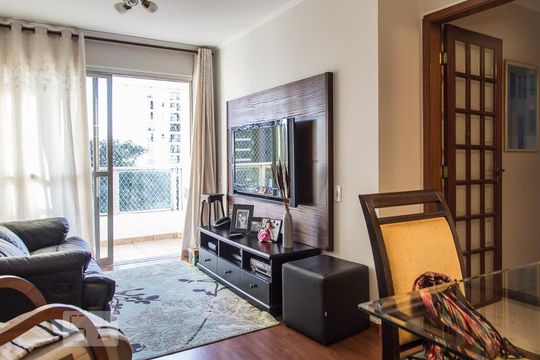 Apartamento para alugar com 2 quartos, 70m² em Indianópolis, São Paulo
