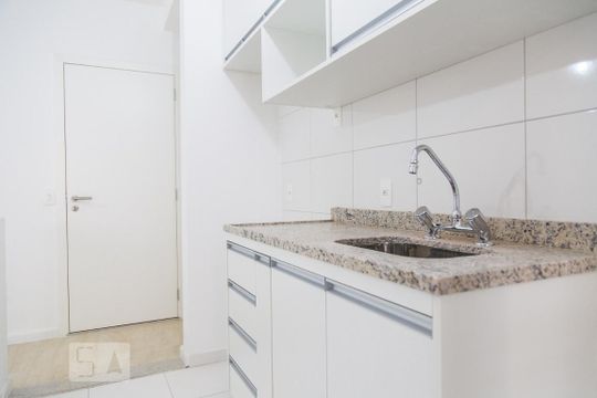Cozinha de apartamento à venda com 2 quartos, 70m² em Chácara Inglesa, São Paulo
