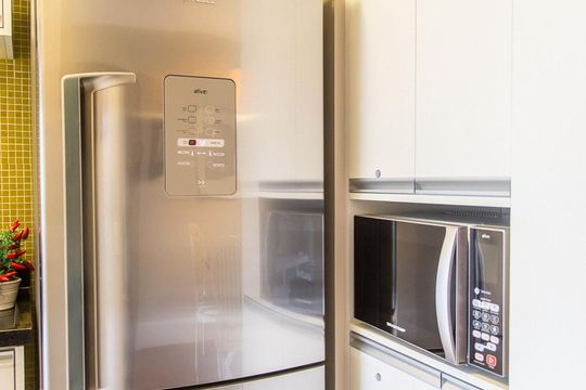Geladeira de apartamento para alugar com 2 quartos, 63m² em Vila Gertrudes, São Paulo