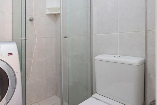 Banheiro de kitnet/studio à venda com 1 quarto, 30m² em Bela Vista, São Paulo
