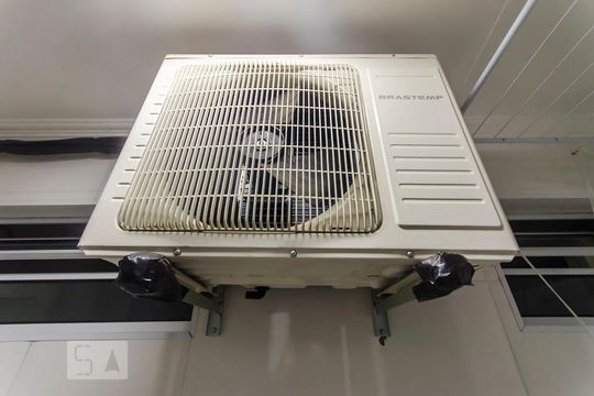 Detalhe area de serviço de apartamento para alugar com 3 quartos, 80m² em Vila Romana, São Paulo