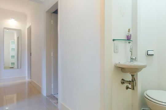 Corredo de apartamento para alugar com 3 quartos, 80m² em Vila Romana, São Paulo