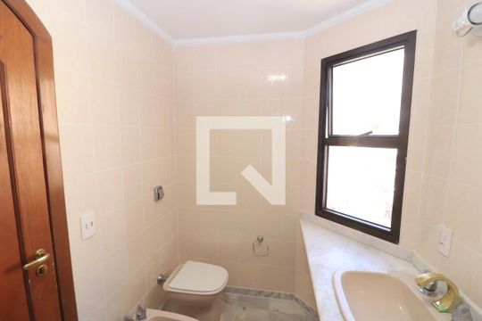 Banheiro da Suíte de apartamento para alugar com 4 quartos, 216m² em Tatuapé, São Paulo