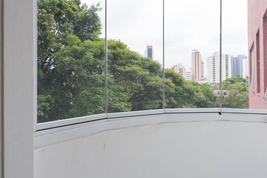 varanda de apartamento para alugar com 2 quartos, 56m² em Vila Monte Alegre, São Paulo