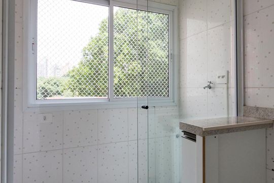 Área de Serviço de apartamento para alugar com 2 quartos, 56m² em Vila Monte Alegre, São Paulo