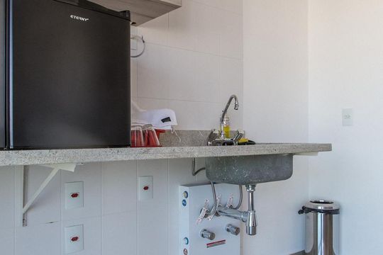 Cozinha de kitnet/studio à venda com 1 quarto, 27m² em Brooklin Paulista, São Paulo