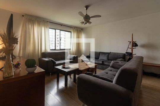 Sala de apartamento para alugar com 3 quartos, 90m² em Pinheiros, São Paulo