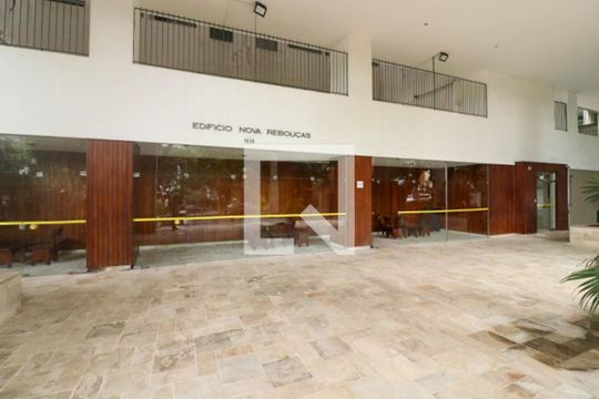 Área externa de apartamento para alugar com 3 quartos, 90m² em Pinheiros, São Paulo