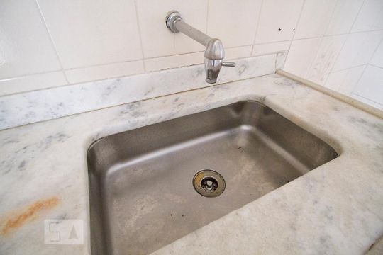 Pia de apartamento para alugar com 2 quartos, 70m² em Vila Mariana, São Paulo