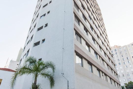Fachada de apartamento para alugar com 1 quarto, 40m² em Perdizes, São Paulo