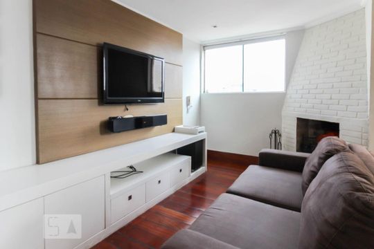 Sala de apartamento para alugar com 3 quartos, 130m² em Vila Olímpia, São Paulo