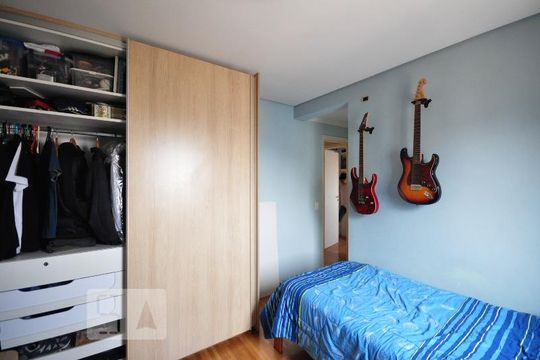 Quarto suíte de apartamento para alugar com 3 quartos, 150m² em Parque Colonial, São Paulo