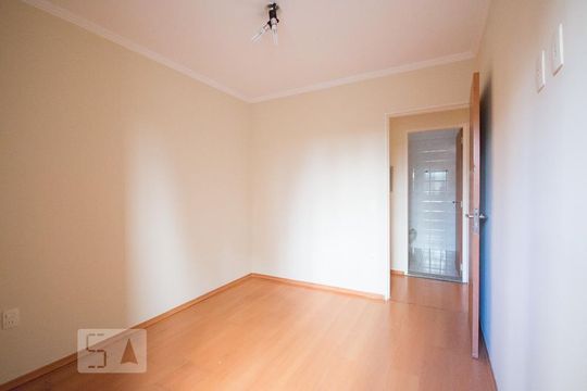 Apartamento à venda com 2 quartos, 70m² em Centro, Campinas