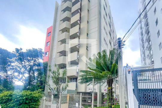 Fachada de apartamento para alugar com 1 quarto, 58m² em Pinheiros, São Paulo