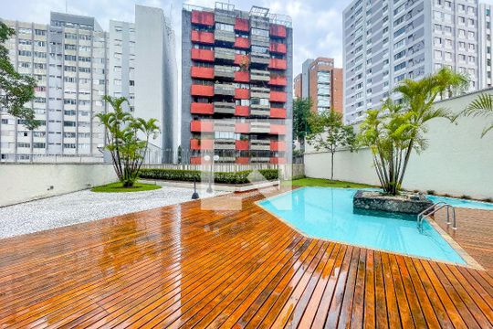 Área comum - Piscina de apartamento para alugar com 1 quarto, 58m² em Pinheiros, São Paulo