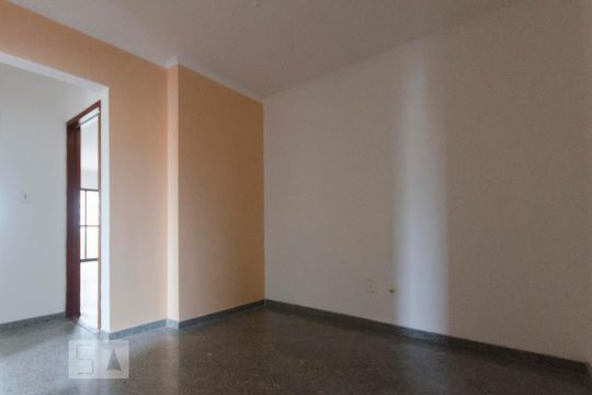 Hall dos quartos de apartamento para alugar com 3 quartos, 130m² em Tucuruvi, São Paulo