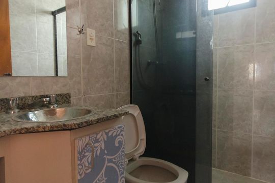 Banheiro da Suite 1 de apartamento para alugar com 3 quartos, 130m² em Tucuruvi, São Paulo