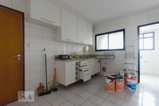 Cozinha de apartamento para alugar com 3 quartos, 130m² em Tucuruvi, São Paulo