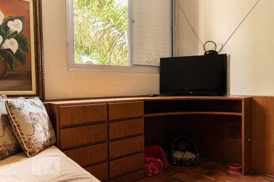Quarto 1  de apartamento à venda com 2 quartos, 74m² em Santa Cecília, São Paulo