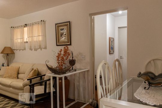 Sala de apartamento à venda com 2 quartos, 74m² em Santa Cecília, São Paulo