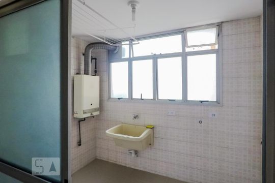 Área de Serviço de apartamento para alugar com 3 quartos, 94m² em Bosque da Saúde, São Paulo