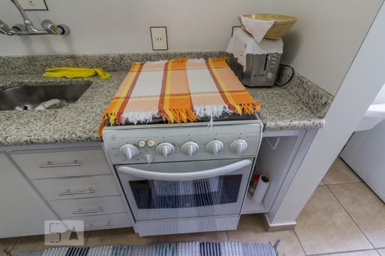 Cozinha de apartamento para alugar com 1 quarto, 67m² em Liberdade, São Paulo