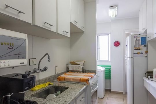 Cozinha de apartamento para alugar com 1 quarto, 67m² em Liberdade, São Paulo