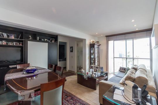 Apartamento para alugar com 1 quarto, 67m² em Liberdade, São Paulo