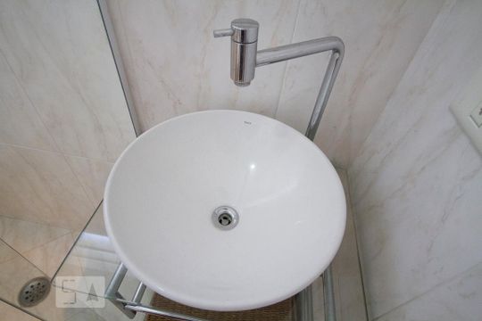 Pia de apartamento à venda com 3 quartos, 190m² em Jardim Paulista, São Paulo