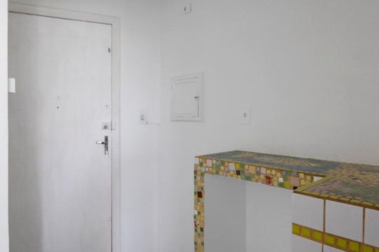 Hall de Entrada de kitnet/studio à venda com 1 quarto, 30m² em Centro, São Paulo