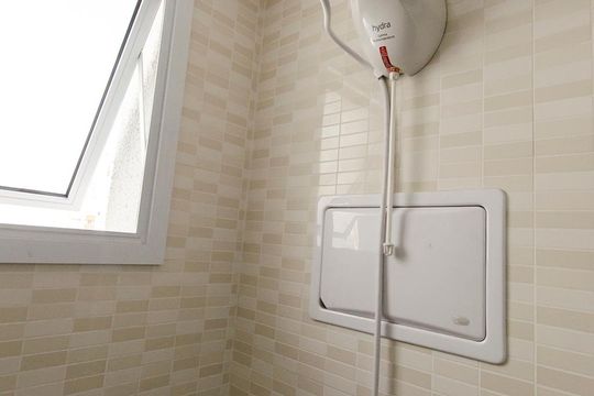 Detalhe do banheiro de kitnet/studio para alugar com 1 quarto, 30m² em Perdizes, São Paulo