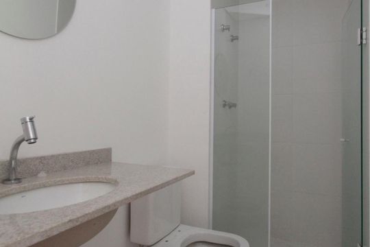 Banheiro de apartamento para alugar com 1 quarto, 40m² em Centro, São Paulo