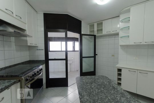 Cozinha de apartamento à venda com 3 quartos, 150m² em Santana, São Paulo