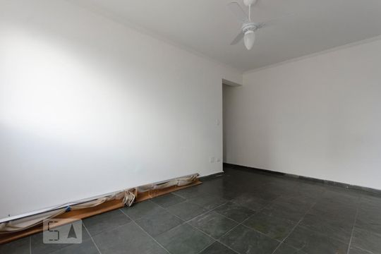 Sala de apartamento à venda com 2 quartos, 60m² em Parada Inglesa, São Paulo
